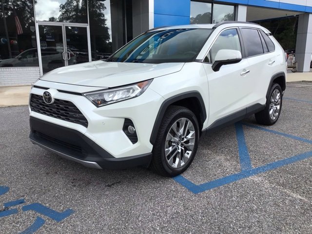 2019 Toyota RAV4 Limited photo 2