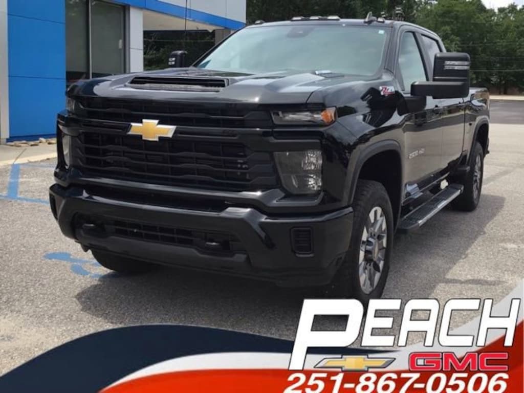 Used 2024 Chevrolet Silverado 2500 HD Custom Truck Crew Cab