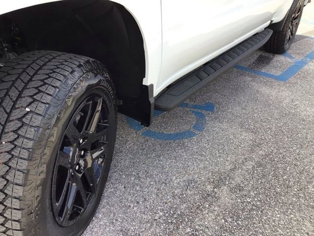 2026 Chevrolet Silverado 1500 LT Trail Boss - Photo 9