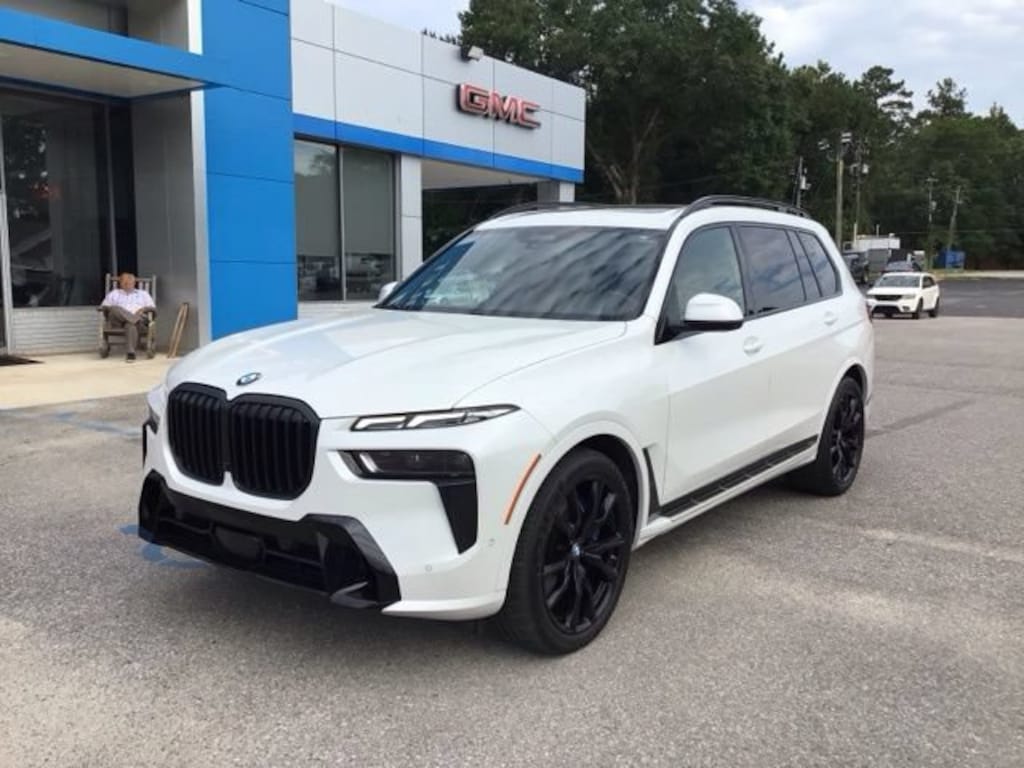 Used 2023 BMW X7 xDrive40i SUV