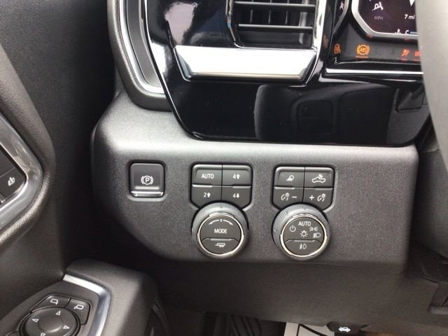 2026 Chevrolet Silverado 2500 HD LTZ - Photo 12