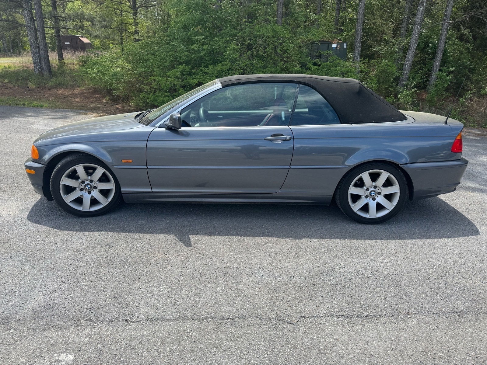 2001 BMW 3 Series Base