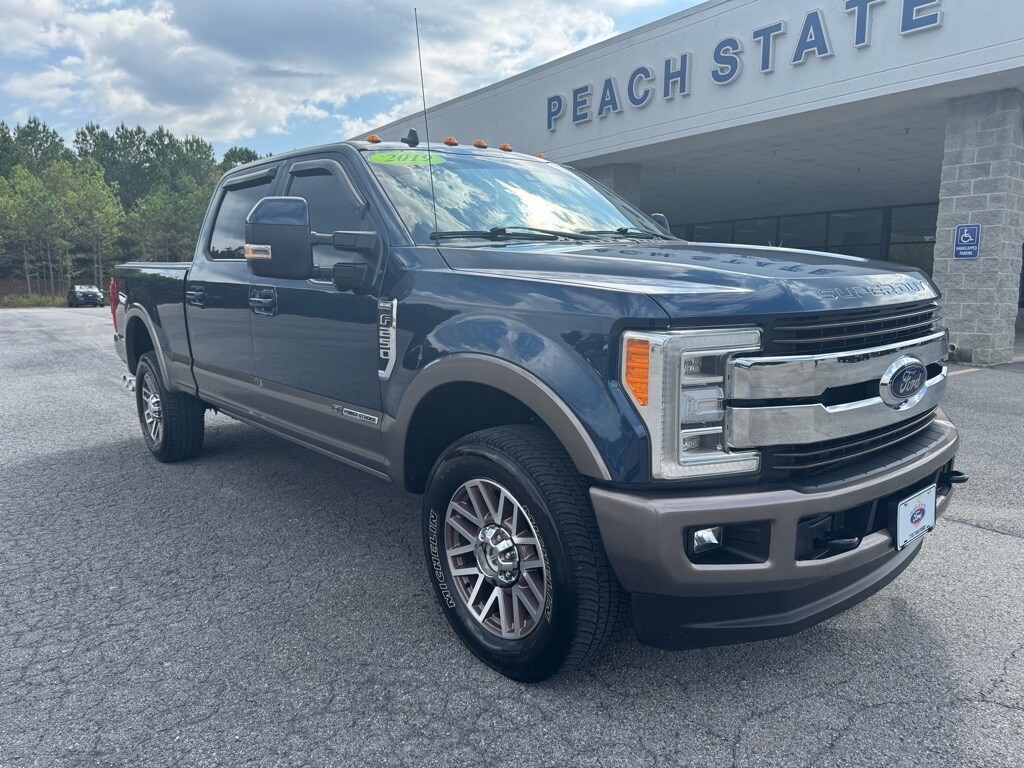 2019 Ford F-250 photo 2