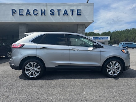 2022 Ford Edge Titanium SUV
