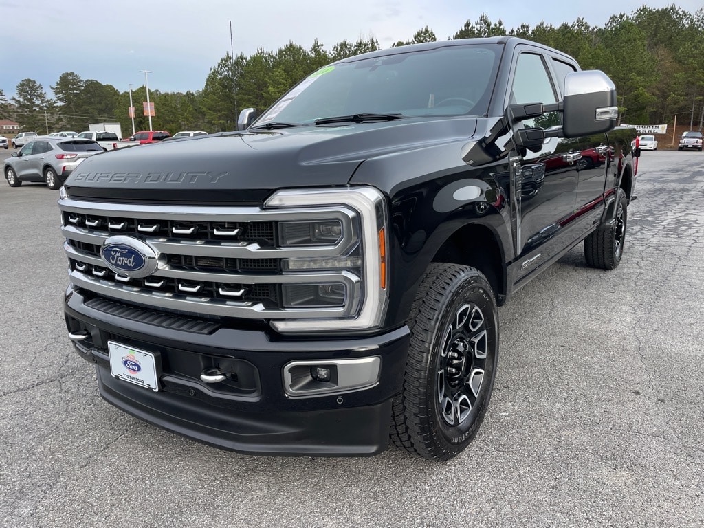 Used 2024 Ford F-250SD Platinum Truck