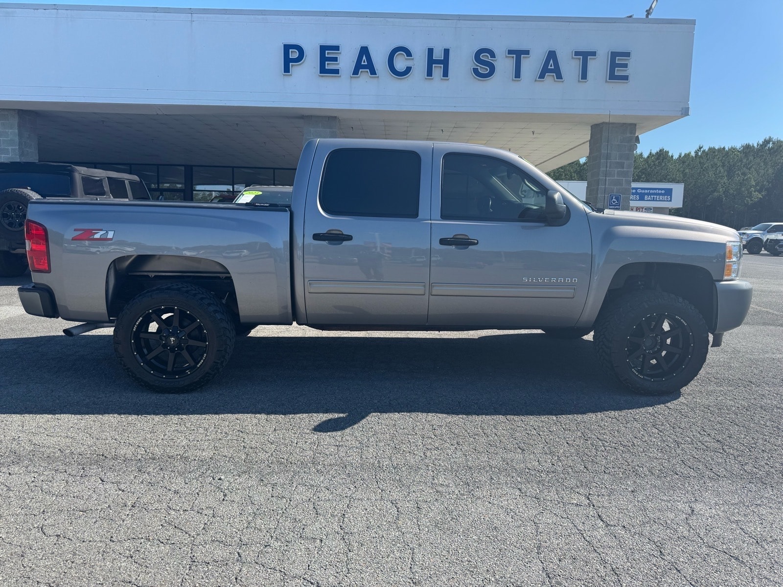 2013 Chevrolet Silverado 1500 LT Crew Cab's photo