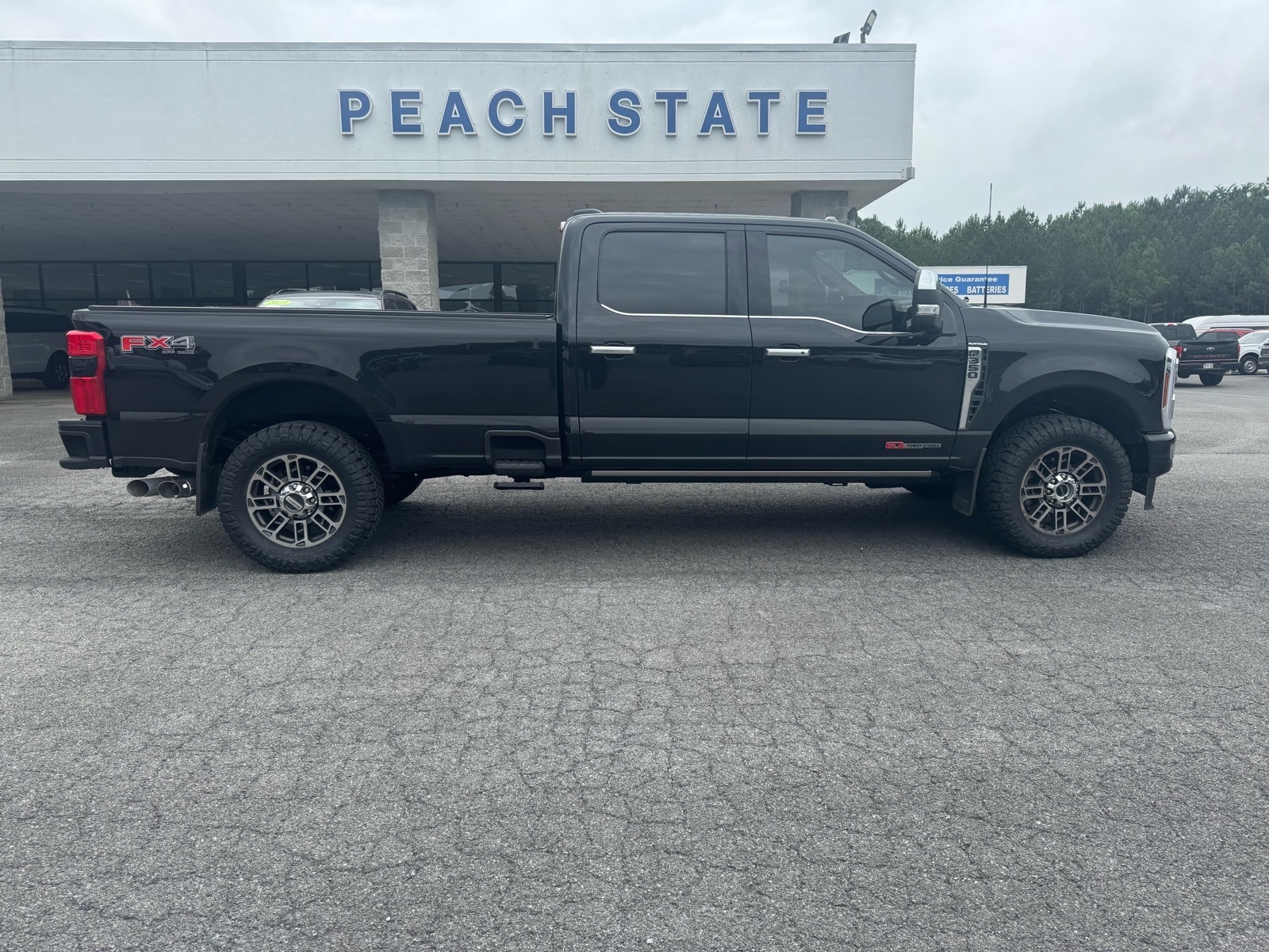 Used 2025 Ford F-350SD Platinum Truck for sale in Cedartown, GA
