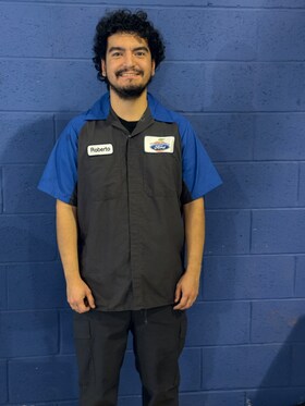 Staff member Roberto Pina from 1f0ad230e246