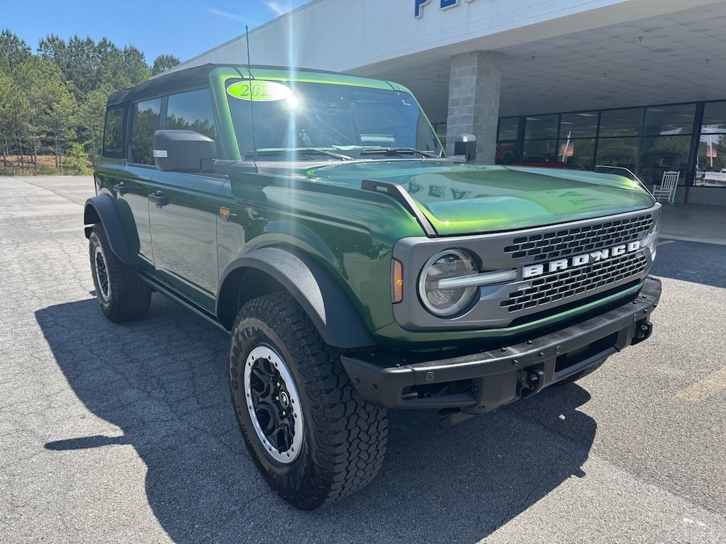 Used 2025 Ford Bronco Badlands SUV