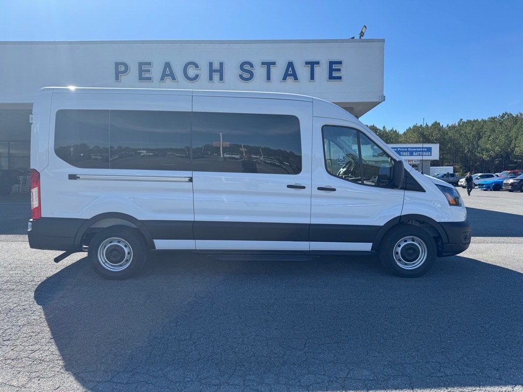 2025 Ford Transit Passenger Van XL's photo