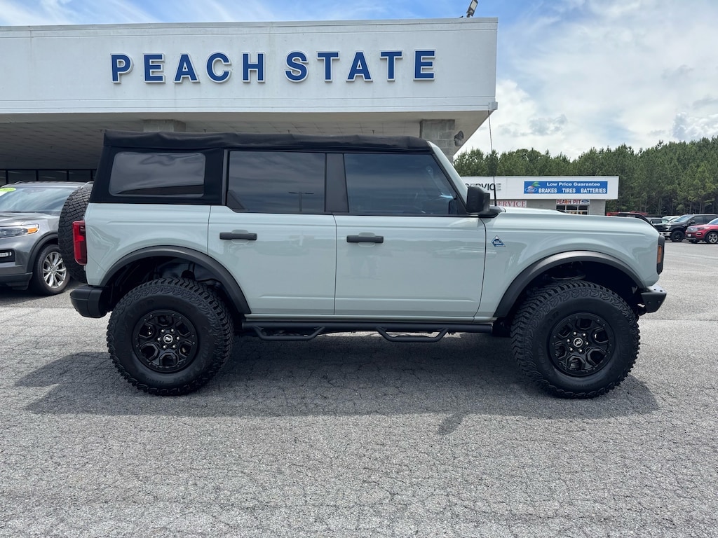 Used 2022 Ford Bronco Black Diamond SUV