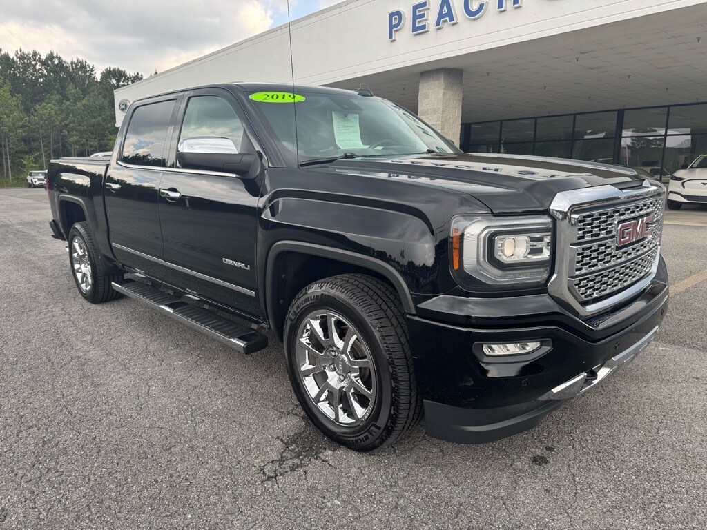 2018 Gmc Sierra 1500 Denali photo 2