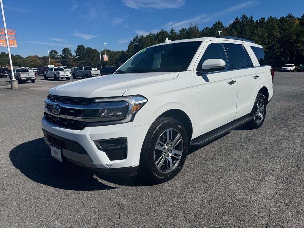 2023 Ford Expedition Limited photo 3