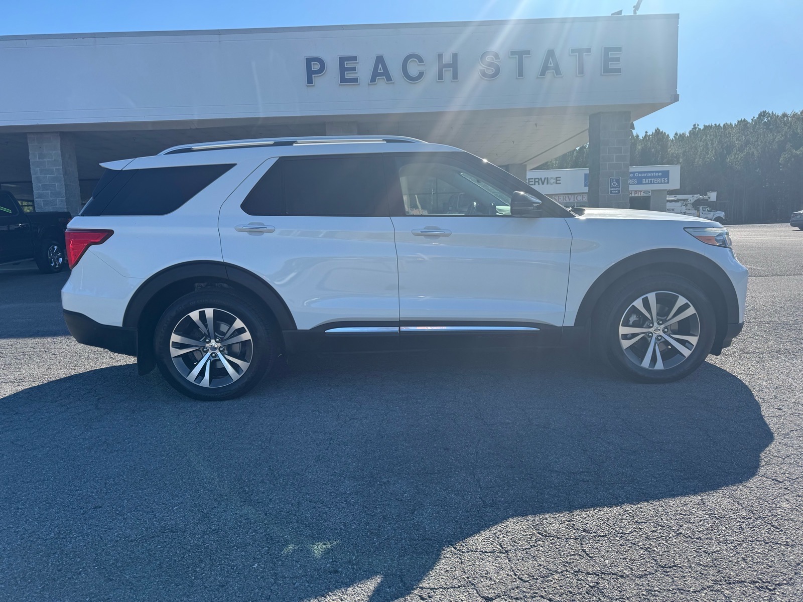 Used 2020 Ford Explorer Platinum SUV for sale in Cedartown, GA