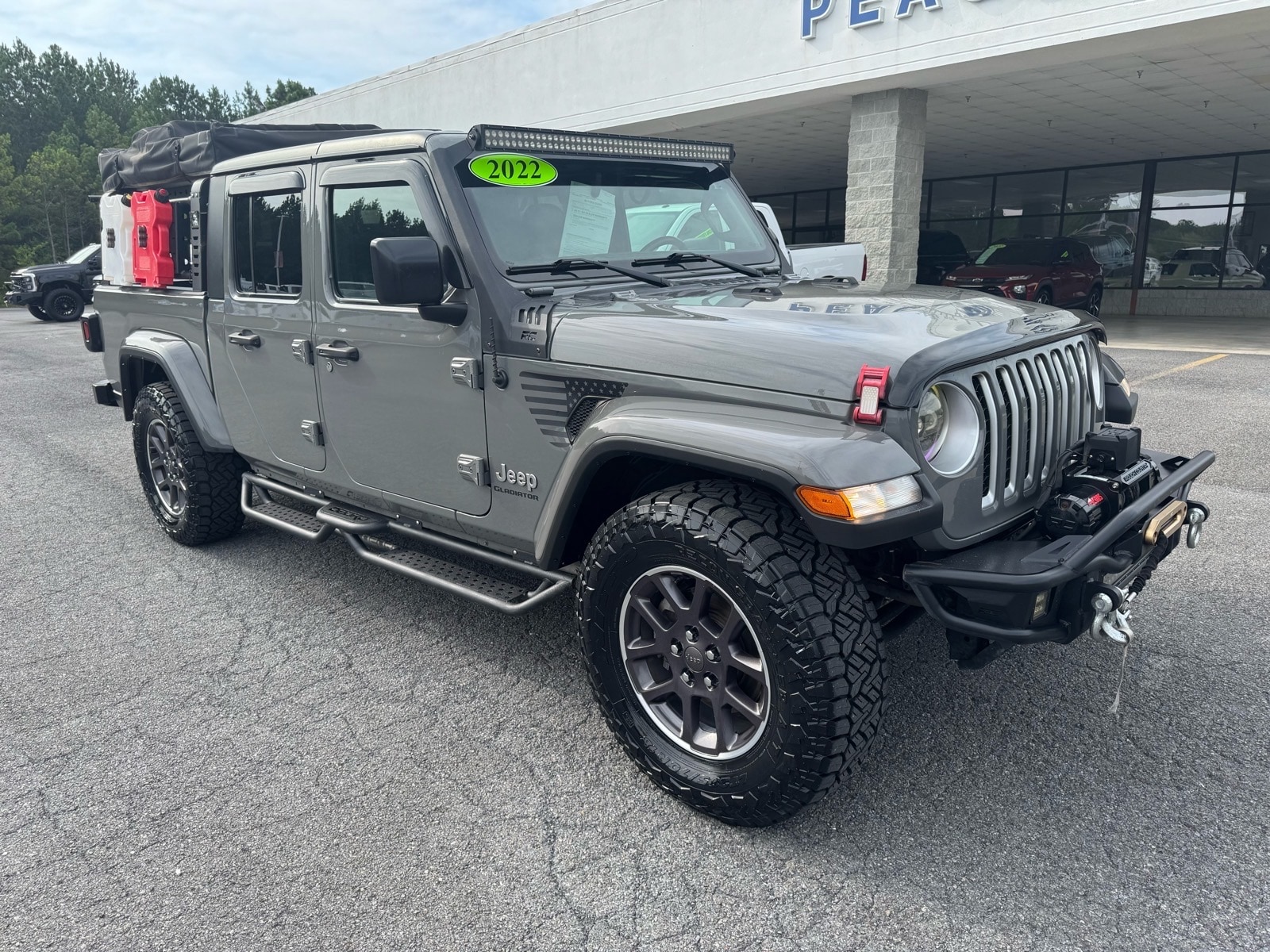 View vehicle photo 2