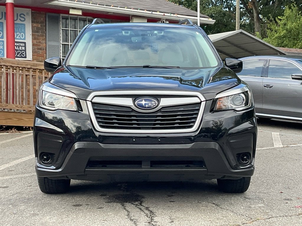2019 Subaru Forester Premium photo 2