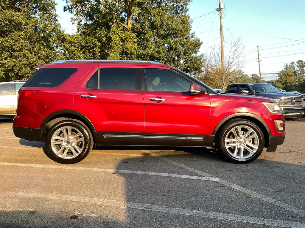 2017 Ford Explorer Limited photo 4
