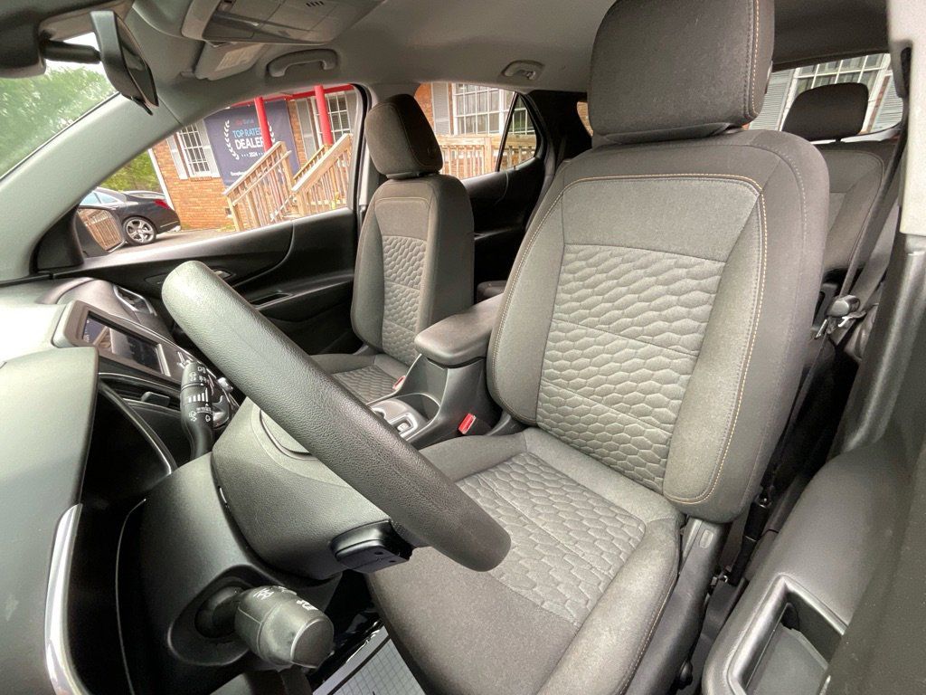 2020 Chevrolet Equinox LT - Photo 16