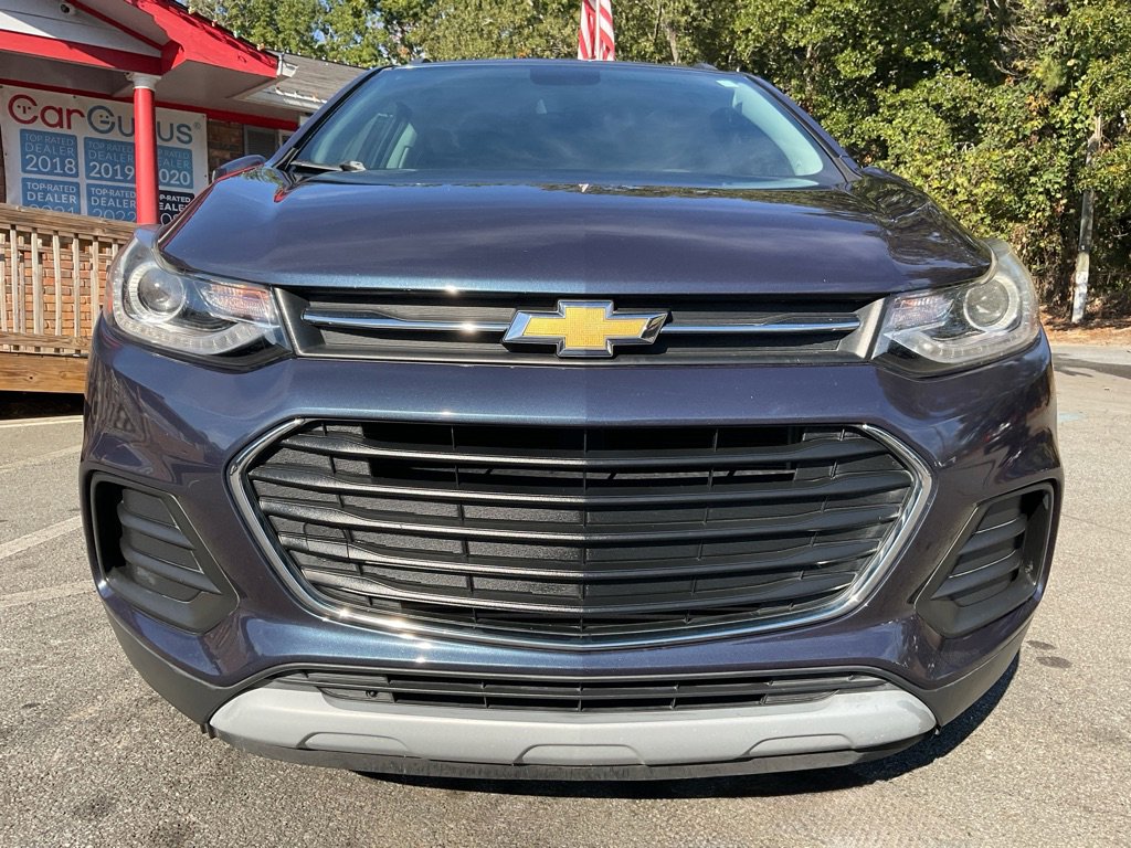2018 Chevrolet Trax LT photo 2