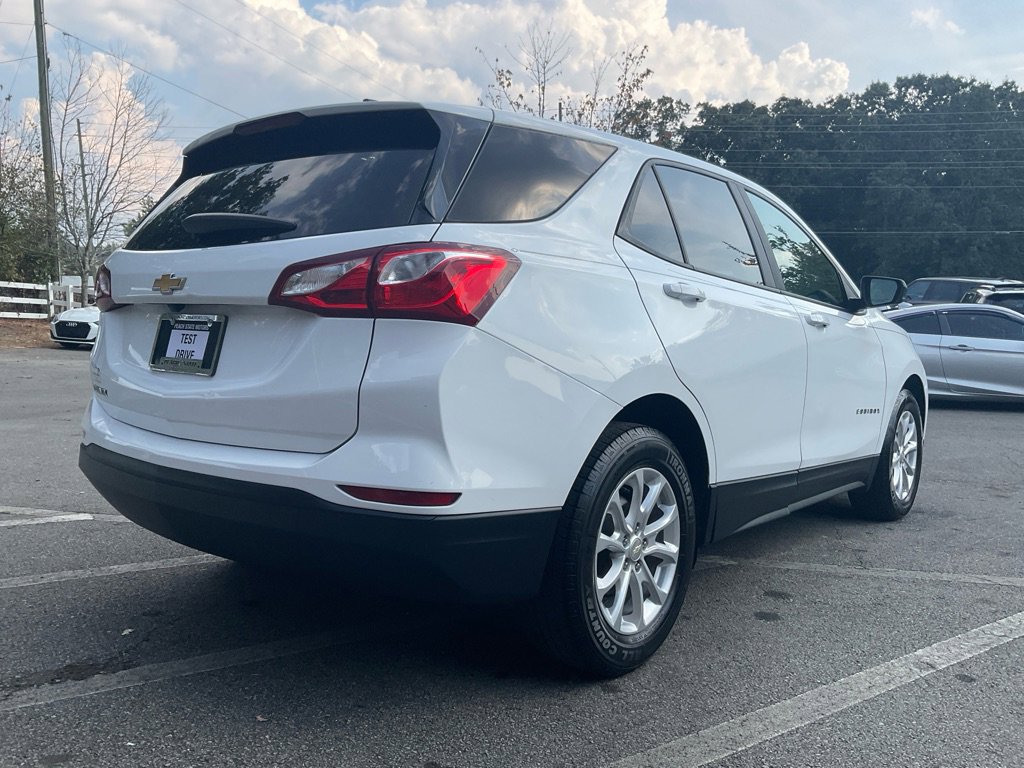 2020 Chevrolet Equinox LS photo 4