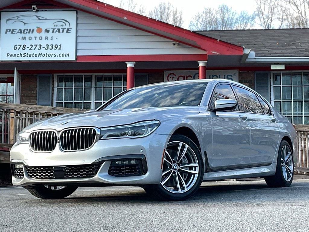 Used 2018 BMW xDrive Sedan
