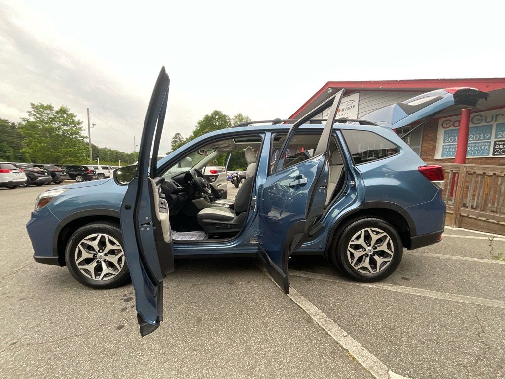 2021 Subaru Forester Premium - Photo 39