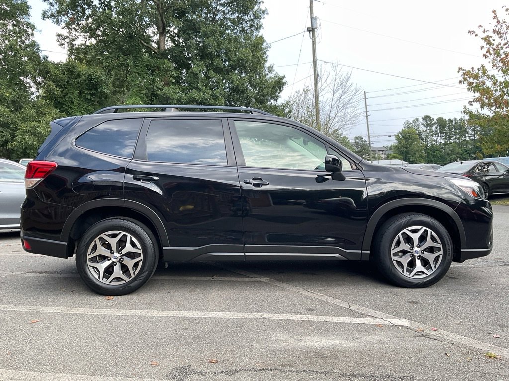 2019 Subaru Forester Premium photo 4