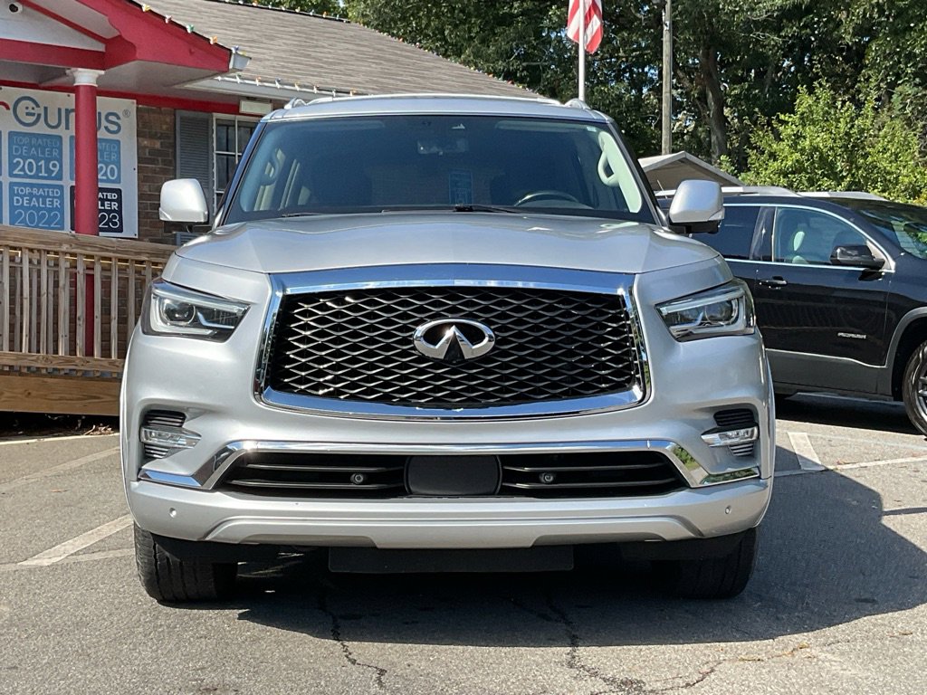 2020 Infiniti QX80 Luxe photo 2