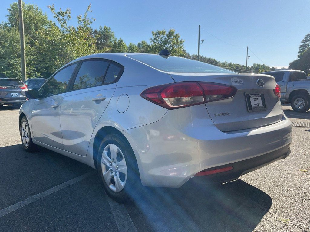 2017 Kia Forte LX - Photo 7