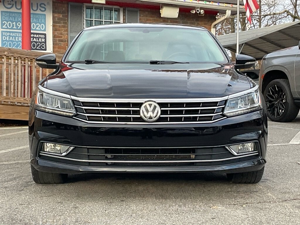 Used 2016 Volkswagen Passat 1.8T SE Sedan