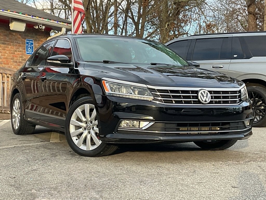 Used 2016 Volkswagen Passat 1.8T SE Sedan