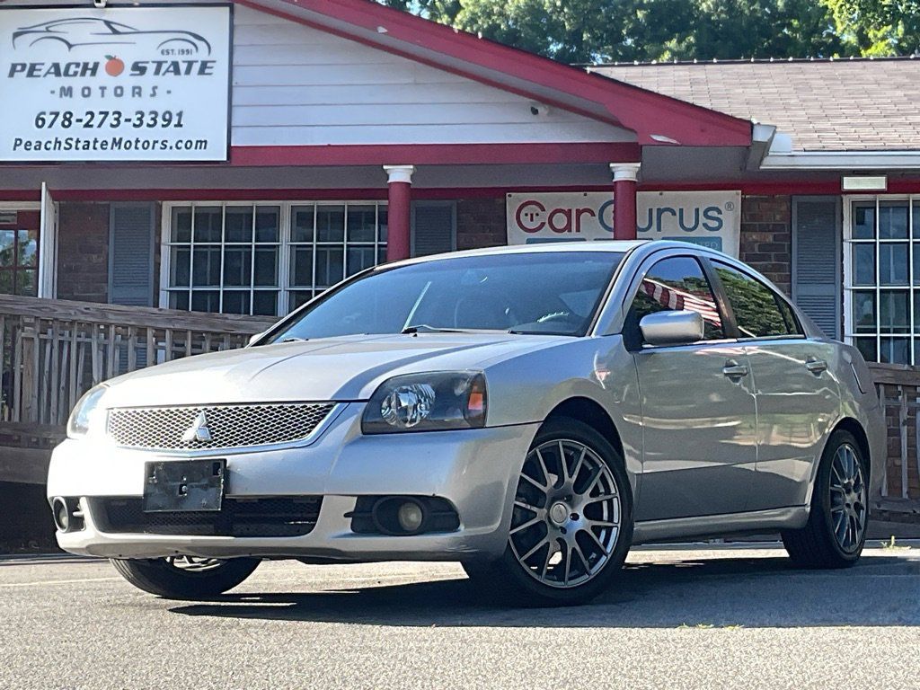 2011 Mitsubishi Galant SE's photo
