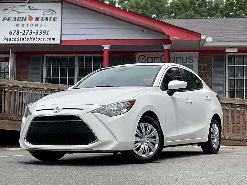 2019 Toyota Yaris L AT's photo