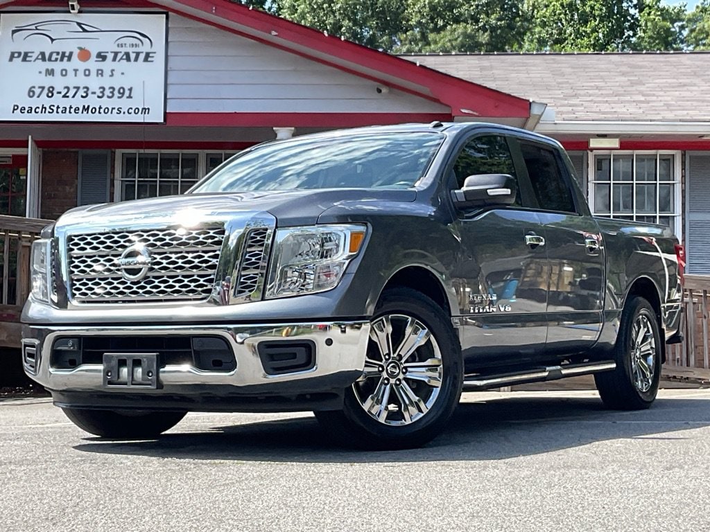 Used 2019 Nissan Titan SV 4x2 Crew Cab SV