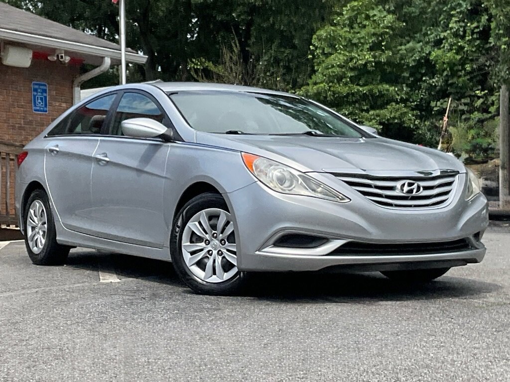 Used 2012 Hyundai Sonata GLS Sedan