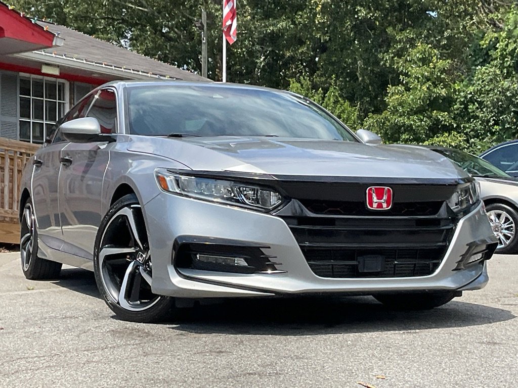 2018 Honda Accord Sport photo 3