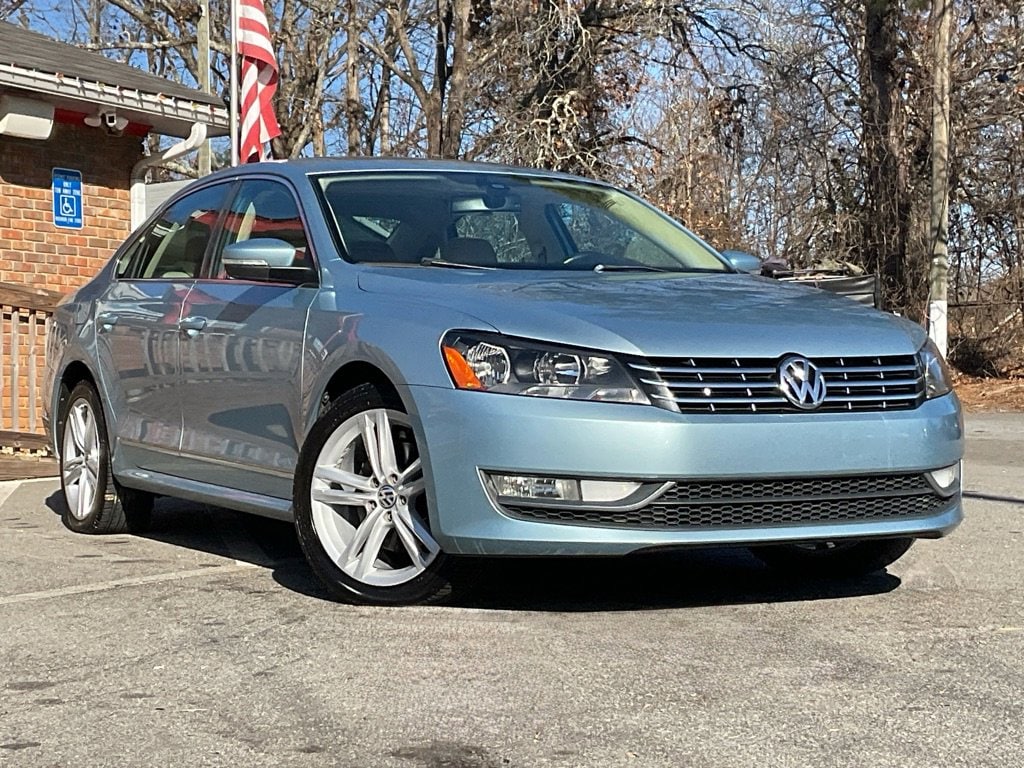 Used 2013 Volkswagen Passat 2.0L TDI SEL Premium Sedan