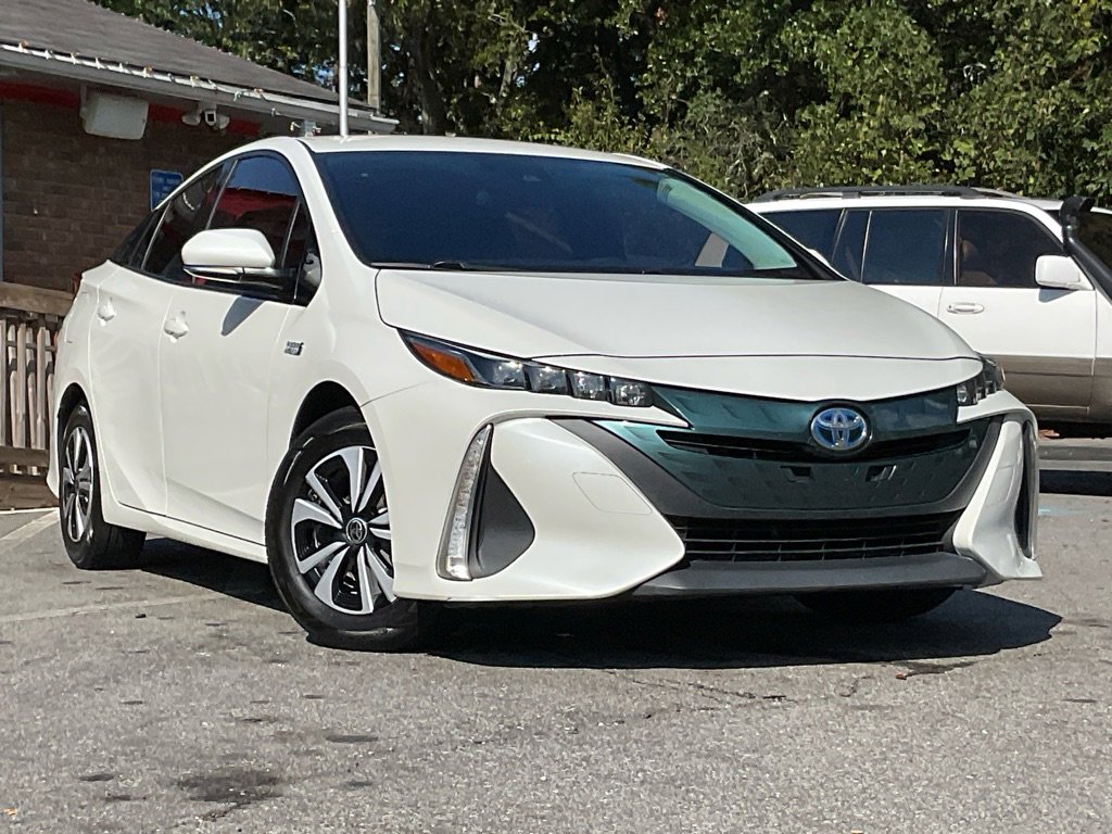 2018 Toyota Prius Prime photo 3