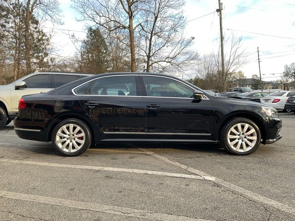 Used 2016 Volkswagen Passat 1.8T SE Sedan