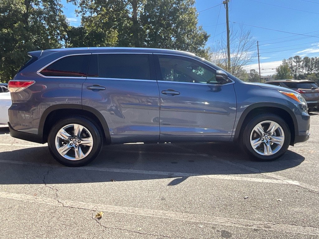 2016 Toyota Highlander Base Hybrid photo 4
