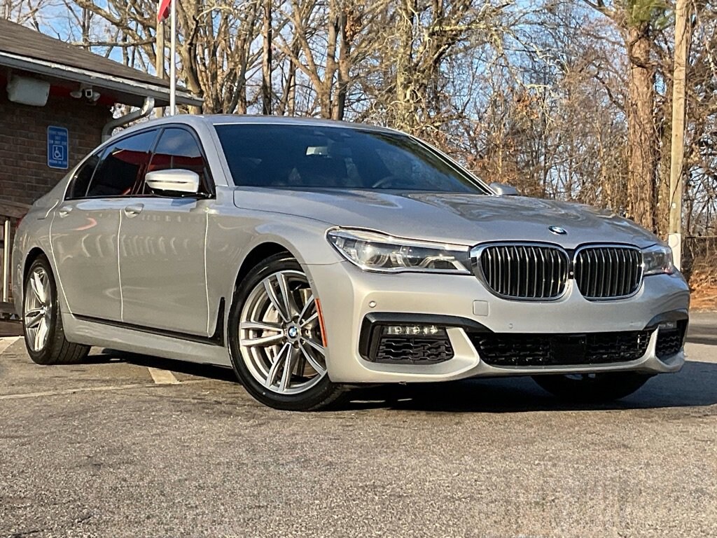 Used 2018 BMW xDrive Sedan