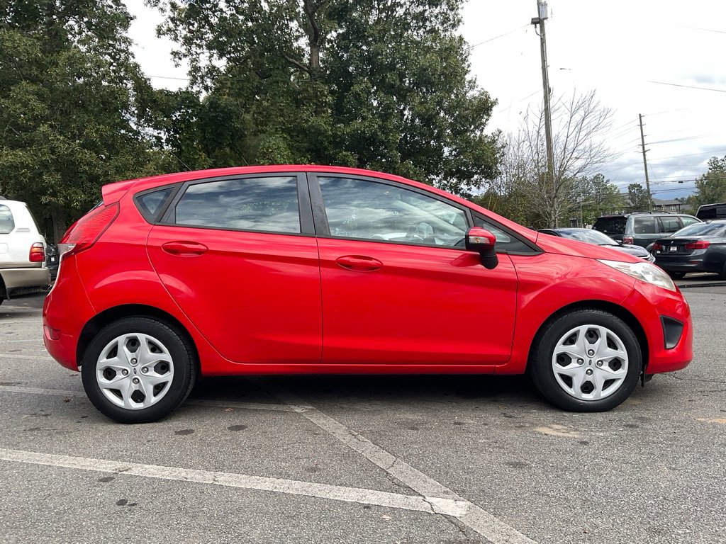 2013 Ford Fiesta SE photo 4