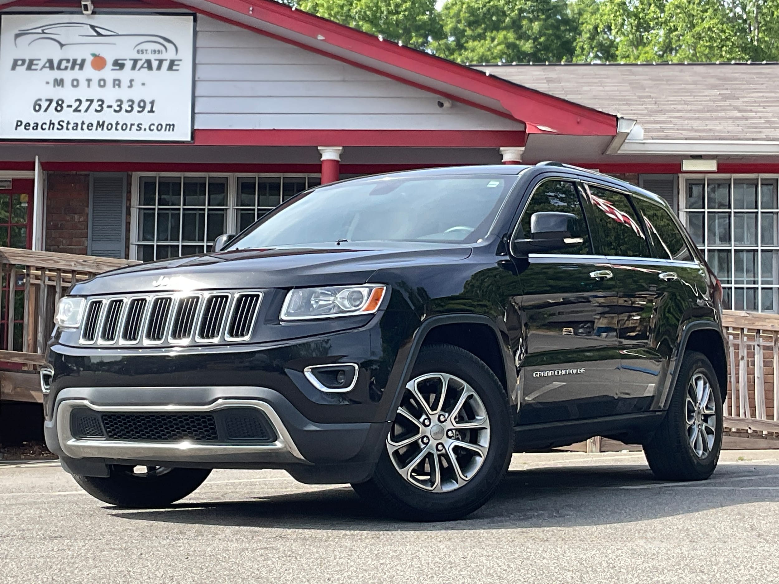 2014 Jeep Grand Cherokee Limited's photo