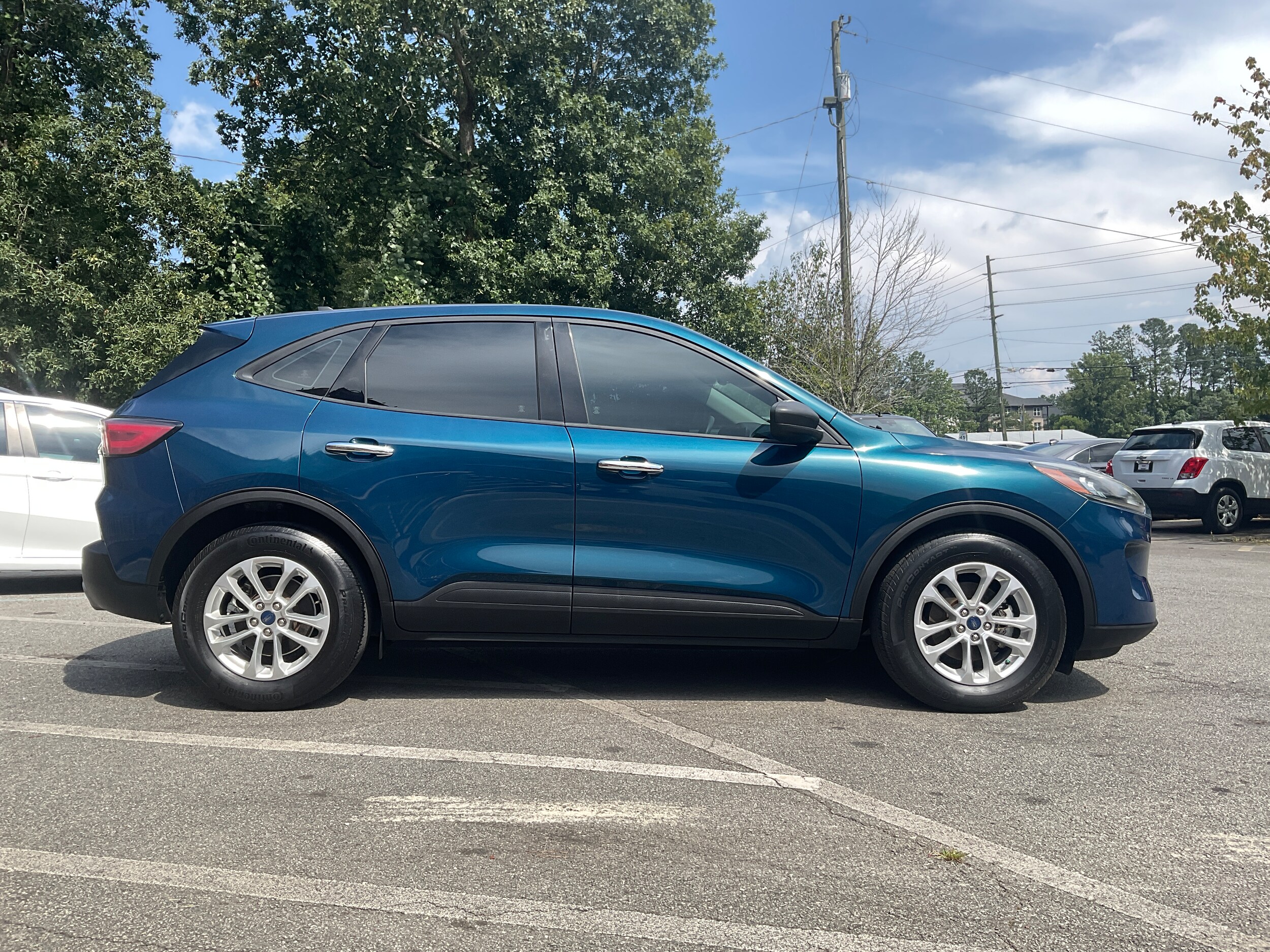 2020 Ford Escape S photo 4