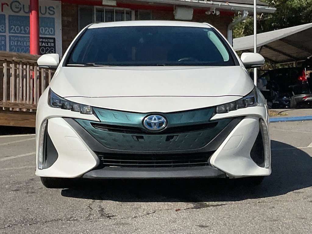 2018 Toyota Prius Prime photo 2