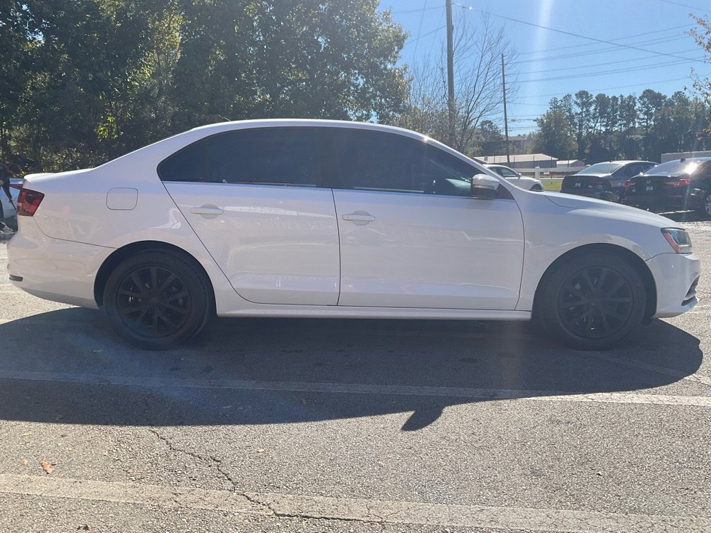 2017 Volkswagen Jetta 1.4T SE photo 4