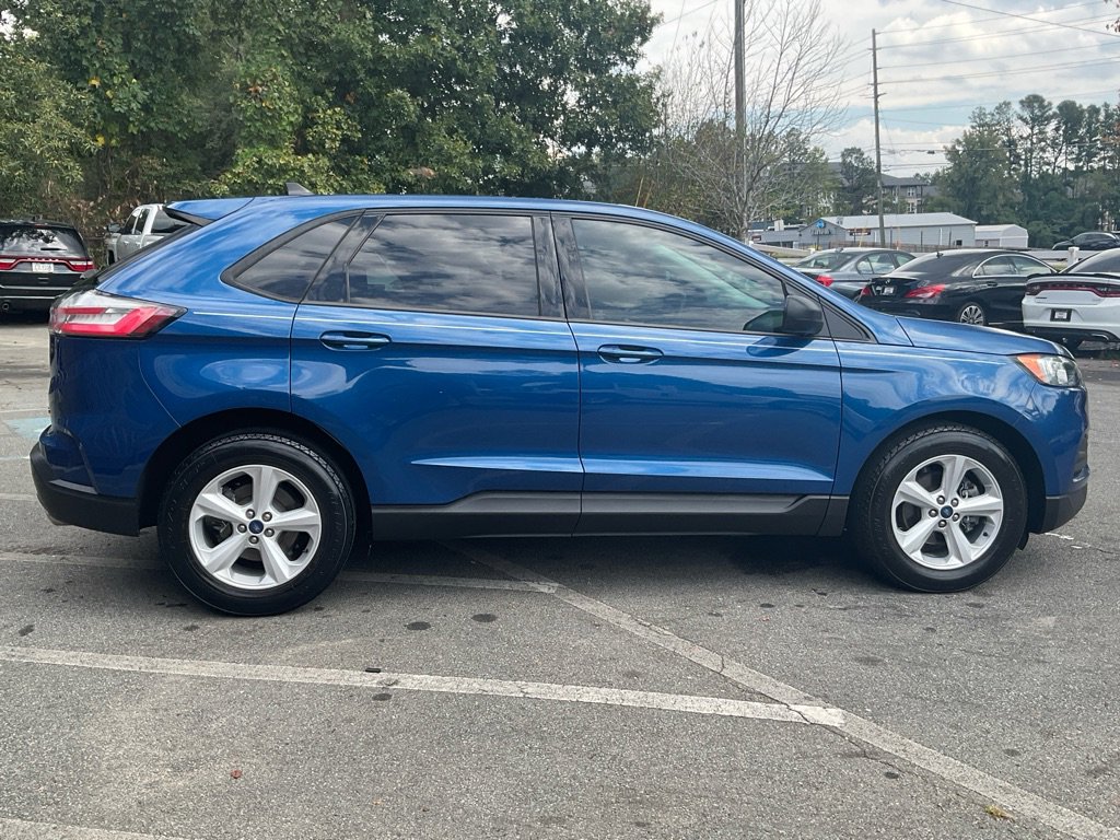 2020 Ford Edge SE photo 4