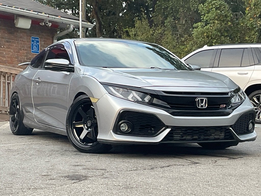 2017 Honda Civic Si photo 3
