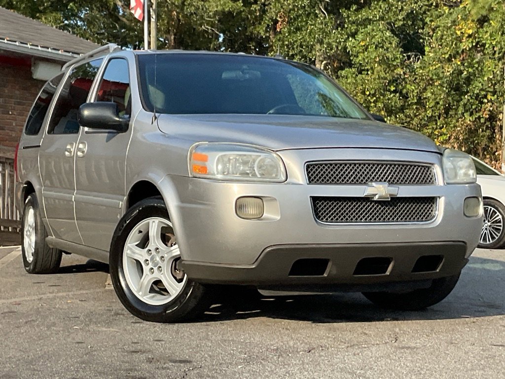 2006 Chevrolet Uplander LT photo 3
