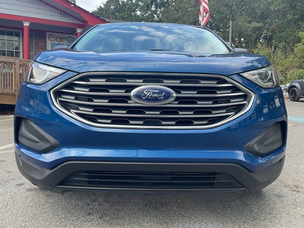 2020 Ford Edge SE photo 2